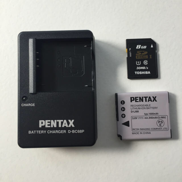 PENTAX(ペンタックス)の【購入者決定済】PENTAX Q10 ズームレンズキット スマホ/家電/カメラのカメラ(ミラーレス一眼)の商品写真