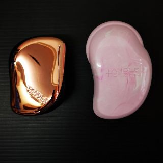 コストコ(コストコ)のTANGLE TEEZER タングルティーザー自宅用、携帯用セット(ヘアブラシ/クシ)