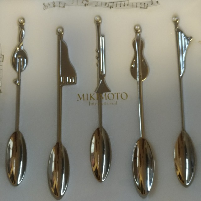 MIKIMOTO(ミキモト)のMIKIMOTO ティースプーンセット キッズ/ベビー/マタニティの授乳/お食事用品(スプーン/フォーク)の商品写真