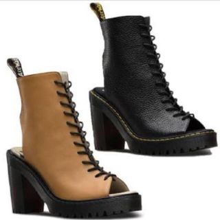 ドクターマーチン(Dr.Martens)のドクターマーチン CARMELITA(ブーツ)