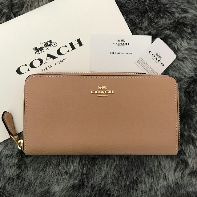 新品☆COACH(コーチ)ビーチウッド 上質レザー 
長財布