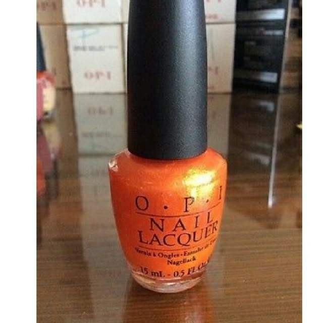 OPI(オーピーアイ)のO.P.I NL B52　新品正規品。販売終了。定価2000円。 コスメ/美容のネイル(マニキュア)の商品写真