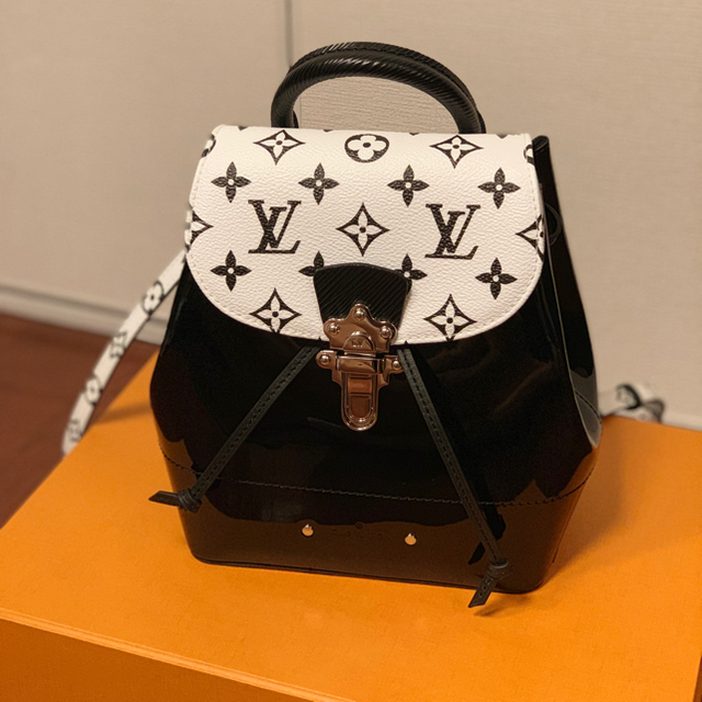 牛革トリミングLouis Vuitton 2019SS新作ホットスプリングス MINI