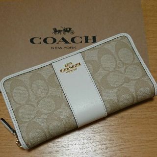 コーチ(COACH)の⭐新品⭐ コーチ COACH 長財布 ホワイト ⭐(財布)