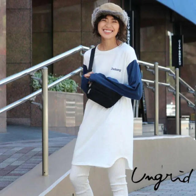 Ungrid(アングリッド)のungrid バイカラースリーブカットワンピース ラグラン ネイビー 美品 レディースのワンピース(ひざ丈ワンピース)の商品写真