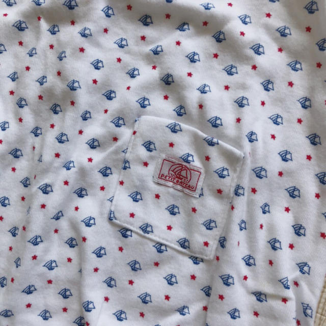 PETIT BATEAU(プチバトー)のプチバトー ロンパース キッズ/ベビー/マタニティのベビー服(~85cm)(ロンパース)の商品写真