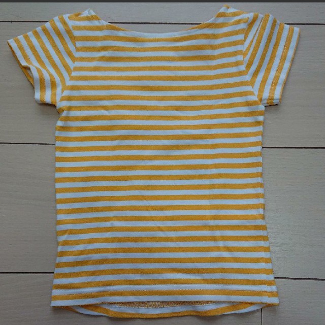 yellow face 半袖Tシャツ 90センチ キッズ/ベビー/マタニティのキッズ服男の子用(90cm~)(Tシャツ/カットソー)の商品写真