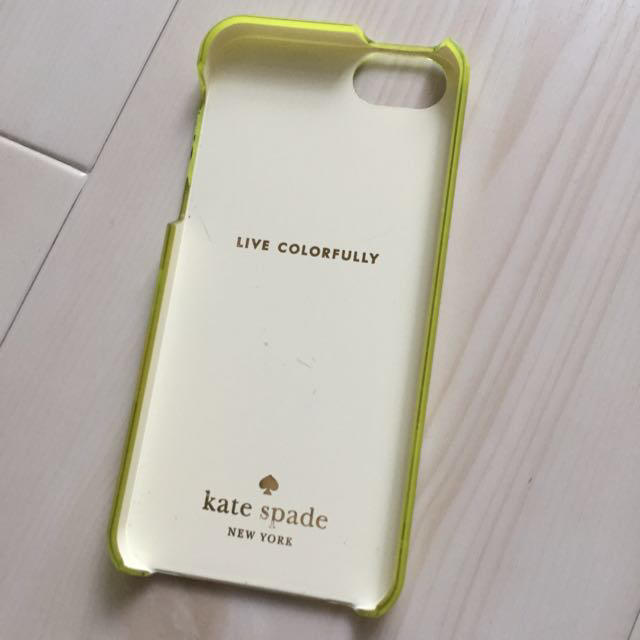 kate spade new york(ケイトスペードニューヨーク)のiPhone5ケース スマホ/家電/カメラのスマホアクセサリー(モバイルケース/カバー)の商品写真