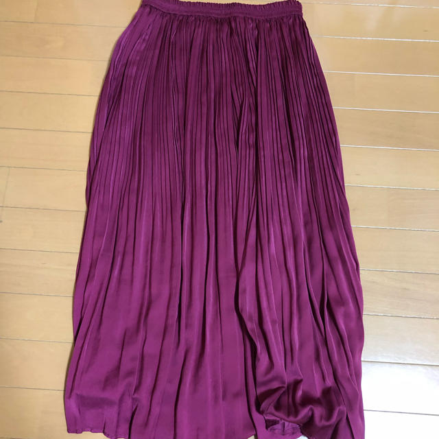anySiS(エニィスィス)のもふ様 サテンスカート レディースのスカート(ロングスカート)の商品写真