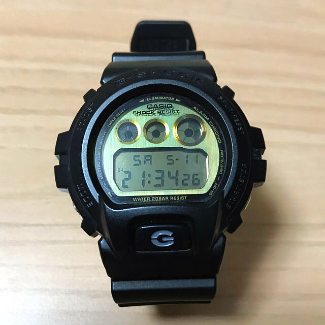 G-SHOCK - 【超美品】CASIO G-SHOCK DW-6900PL ゴールド文字盤 稼働中の通販 by ライトニング's shop｜ジーショックならラクマ