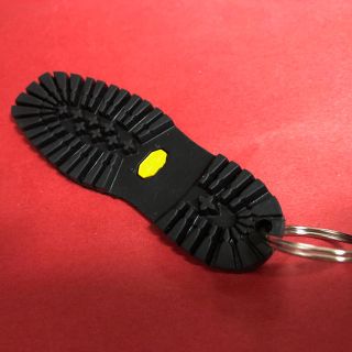 ビブラム vibram「タンクソール」キーホルダー⭐️ブラック(キーホルダー)