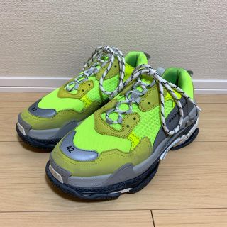 バレンシアガ(Balenciaga)の42 BALENICIAGA Triple S NEON YELLOW (スニーカー)