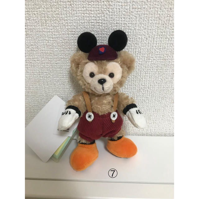 ダッフィー(ダッフィー)のダッフィー ぬいぐるみバッジ ⑦ エンタメ/ホビーのおもちゃ/ぬいぐるみ(キャラクターグッズ)の商品写真