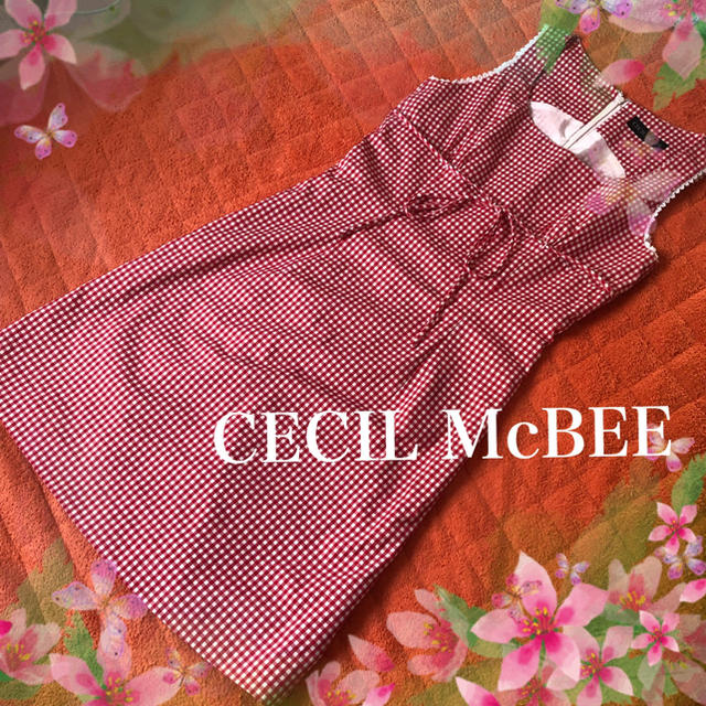 CECIL McBEE(セシルマクビー)のセシルマクビー❣️ 赤 ギンガムチェック ノースリーブ ワンピース❣️ レディースのワンピース(ひざ丈ワンピース)の商品写真