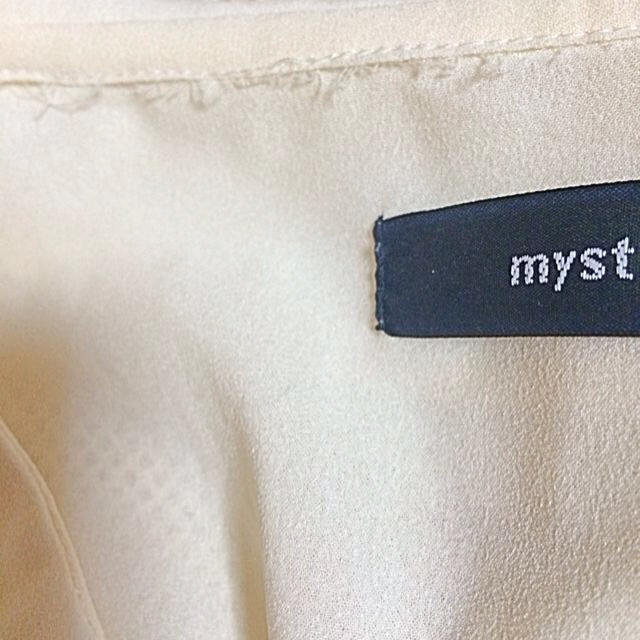 mystic(ミスティック)のmystic ブラウス レディースのトップス(シャツ/ブラウス(半袖/袖なし))の商品写真