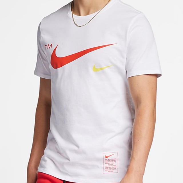 NIKE(ナイキ)のNIKE SPORTSWEAR NSW Tシャツ ホワイト US Mサイズ メンズのトップス(Tシャツ/カットソー(半袖/袖なし))の商品写真