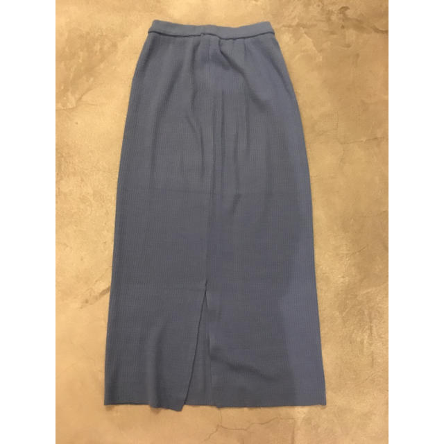 TOMORROWLAND(トゥモローランド)のvintage ブルー ニットスカート レディースのスカート(ロングスカート)の商品写真