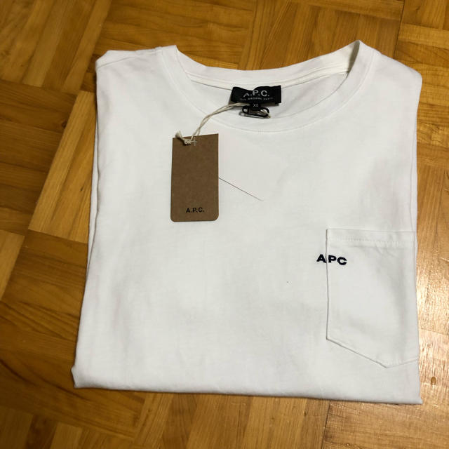 A.P.C(アーペーセー)の美品 A.P.C アーペーセー apc  ロゴ ポケット tシャツ メンズXS メンズのトップス(Tシャツ/カットソー(半袖/袖なし))の商品写真