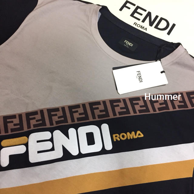 国内直営品 FENDI MANIA フェンディ ロゴ Ｔシャツ 即完 新品未使用