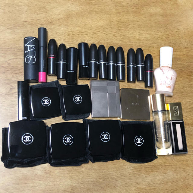 コスメまとめ売り 25点 CHANEL イブサンローラン NARS ルナソル