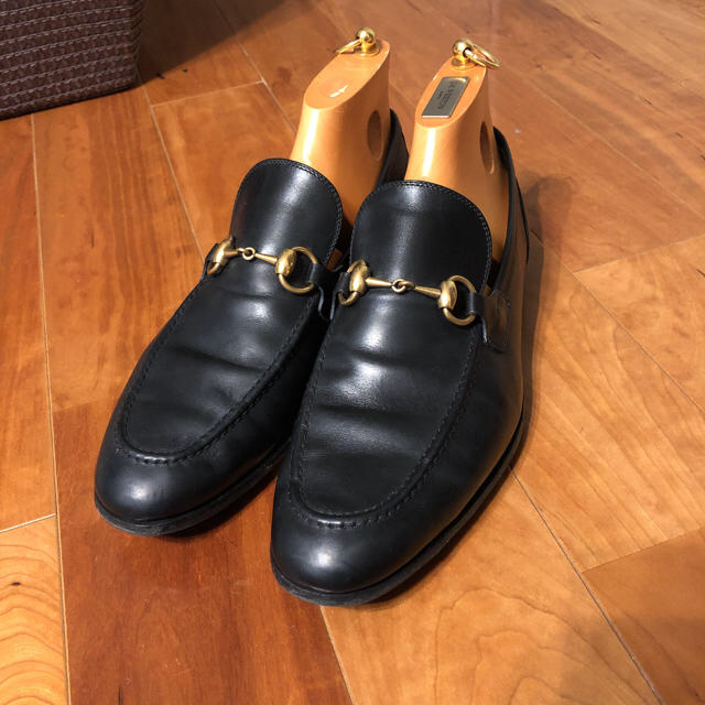 タイムセール GUCCI ヨルダーン ローファー メンズ educationjournal.org