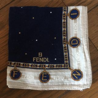 フェンディ(FENDI)のFENDI セリーヌ(ハンカチ)