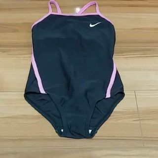 ナイキ(NIKE)の女の子　水着　ナイキ　130　女子(水着)