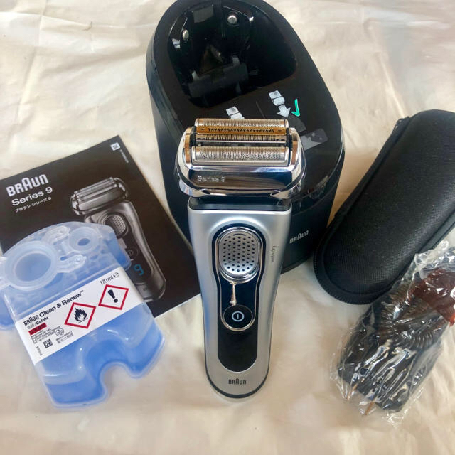 レビューを書けば送料当店負担】 BRAUN - 【 同等、未使用、展示品