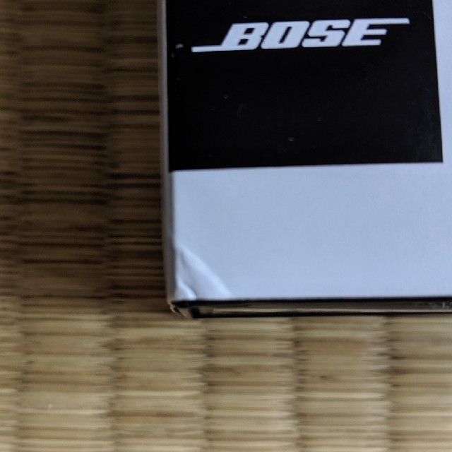 BOSE(ボーズ)のBOSE SoundSport Free 中古品 スマホ/家電/カメラのオーディオ機器(ヘッドフォン/イヤフォン)の商品写真