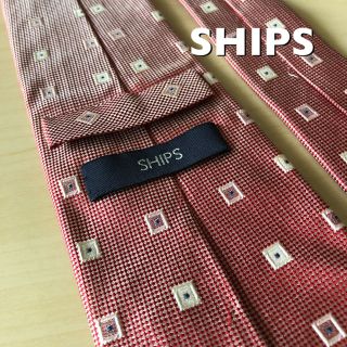 シップス(SHIPS)のSHIPS 光沢ピンク スクエア小紋 ネクタイ(ネクタイ)