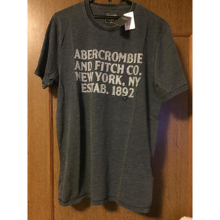 アバクロンビーアンドフィッチ(Abercrombie&Fitch)の未使用 アバクロンビー＆フィッチ ロゴTシャツ メンズＬ(Tシャツ/カットソー(半袖/袖なし))