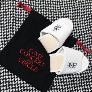 トウホウシンキ(東方神起)のTVXQ circle グローバルグッツ非売品 ポーチ&携帯スリッパ 東方神起(アイドルグッズ)