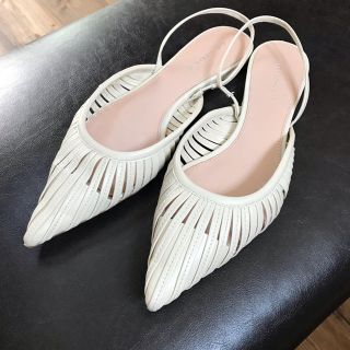 ザラ(ZARA)のZARA WOMANケージ風スリングバックフラットシューズ39(サンダル)