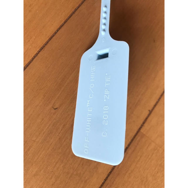 OFF-WHITE(オフホワイト)のoff white 2018 custom tag メンズのファッション小物(その他)の商品写真