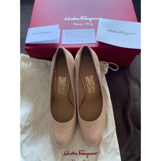 サルヴァトーレフェラガモ(Salvatore Ferragamo)のフェラガモ ヒール 24.5 結婚式(ハイヒール/パンプス)