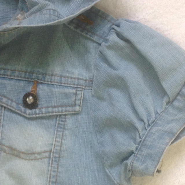 LIZ LISA(リズリサ)の送料無料美品リズリサ半袖デニムジャケット薄手可愛いフード付き レディースのジャケット/アウター(Gジャン/デニムジャケット)の商品写真