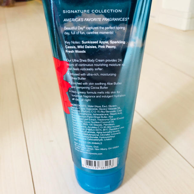 Bath & Body Works(バスアンドボディーワークス)のmaoさん専用 bath&body works ボディークリーム コスメ/美容のボディケア(ボディクリーム)の商品写真