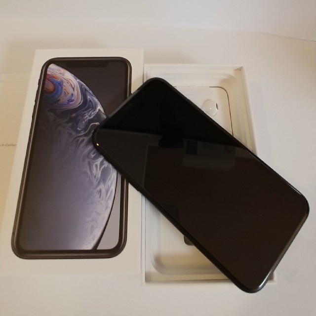 au iPhone XR 64 黒 新品 未使用 Simロック解除済