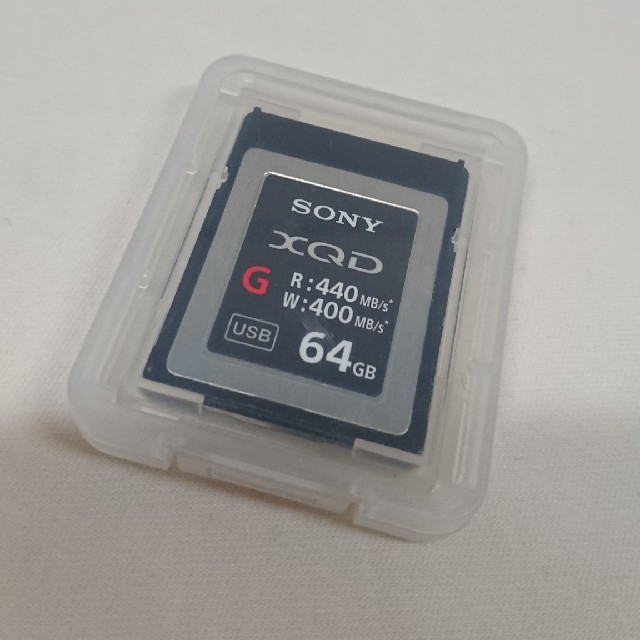 SONY(ソニー)の【6/3値下げ】SONY XQDカード 64GB QD-G64E スマホ/家電/カメラのカメラ(その他)の商品写真