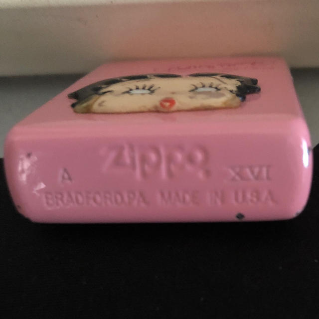 ZIPPO(ジッポー)のふりゅう様専用 ジッポライター Betty Boop ベティブープ Zippo メンズのファッション小物(タバコグッズ)の商品写真