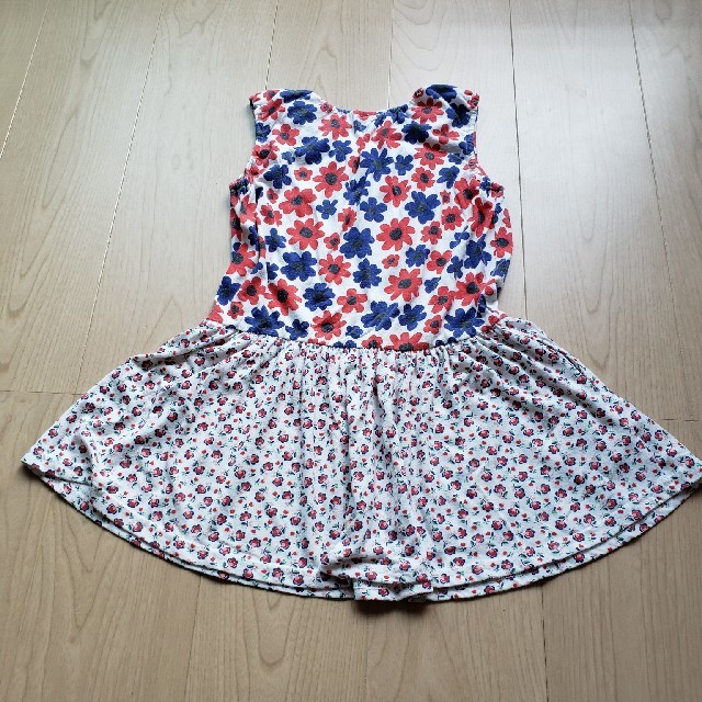 ANAP Kids(アナップキッズ)のANAP KIDS お花柄ノースリーブワンピース　120 キッズ/ベビー/マタニティのキッズ服女の子用(90cm~)(ワンピース)の商品写真