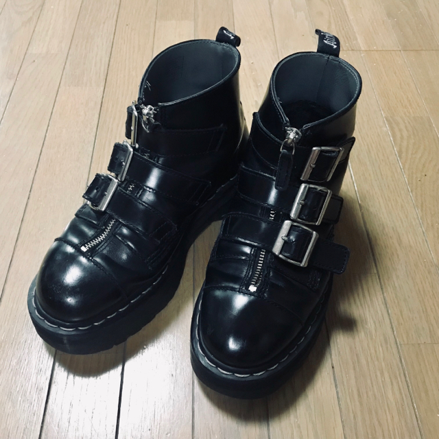 Dr.Martens Aggy Strap Aggyness Dean アギネス