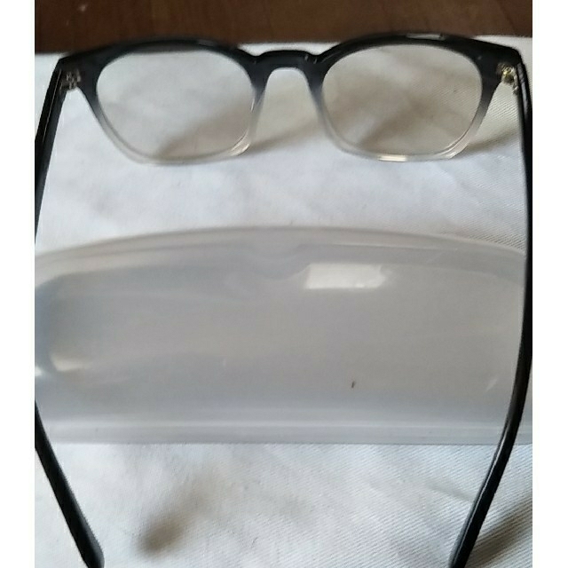 OLIVER PEOPLES　黒グレーグラデーション メガネ　UVカットレンズ付 レディースのファッション小物(サングラス/メガネ)の商品写真
