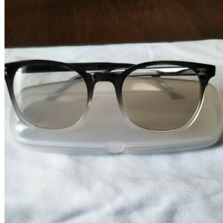 OLIVER PEOPLES 黒グレーグラデーション メガネ UVカットレンズ付