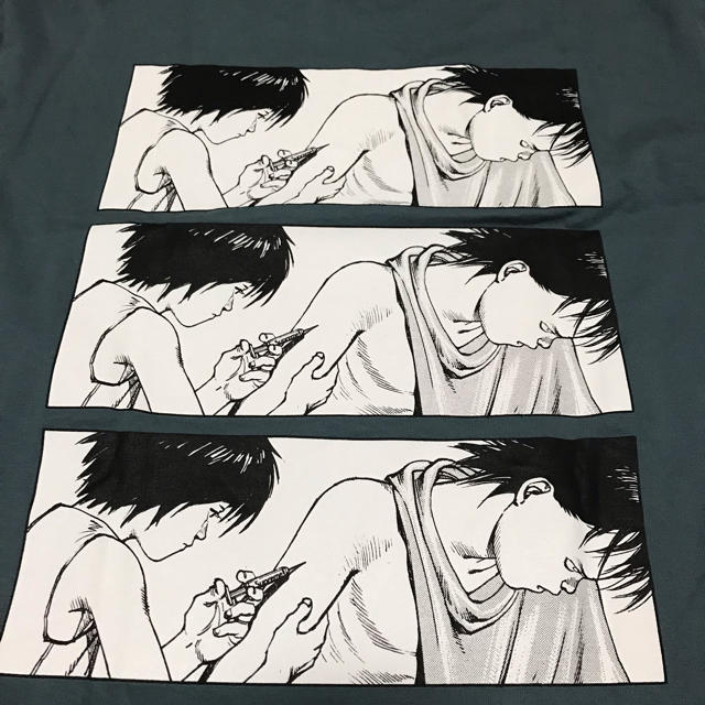 完全正規品 supreme ✖︎ akira 明細付属トップス