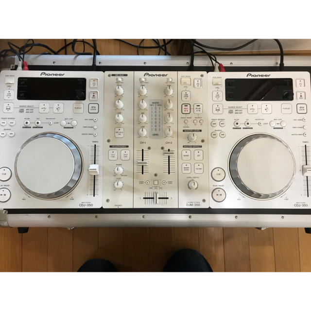 Pioneer(パイオニア)のCDJ350セット Pioneer 楽器のDJ機器(CDJ)の商品写真