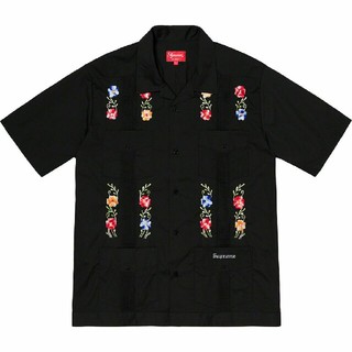 シュプリーム(Supreme)の新品Supreme19ss Flowers Guayabera Shirt 黒M(シャツ)