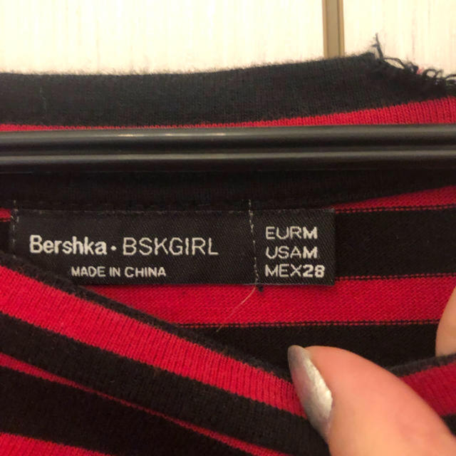 Bubbles(バブルス)のBershka ロンＴ レディースのトップス(Tシャツ(長袖/七分))の商品写真