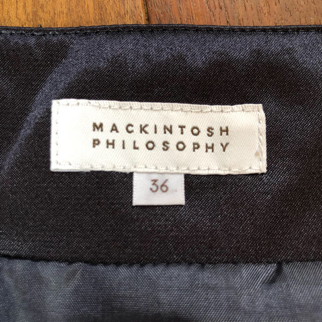 MACKINTOSH PHILOSOPHY(マッキントッシュフィロソフィー)のりかりん様専用ページマッキントッシュフィロソフィー 膝丈スカート セール中！ レディースのスカート(ひざ丈スカート)の商品写真