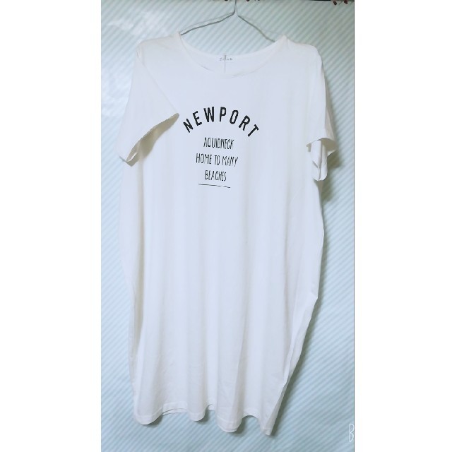 ロングtシャツ　ロゴ レディースのトップス(Tシャツ(半袖/袖なし))の商品写真